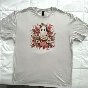 Gray Graphic T-Shirt. Halloween Ghost. Size  XL. NWOT
